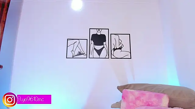 ellie_mcdonald live sex cam