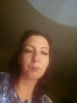 erinSmiles live sex cam