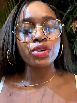 darle_volant live sex cam