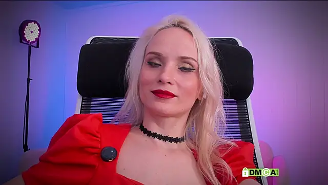 Louise-dance's cam snapshot