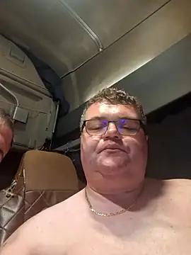 Tataurs live sex cam