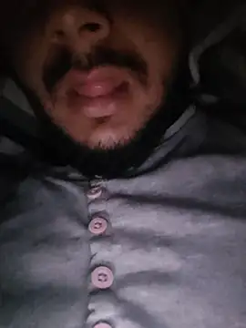 amazingboyyy12's cam snapshot