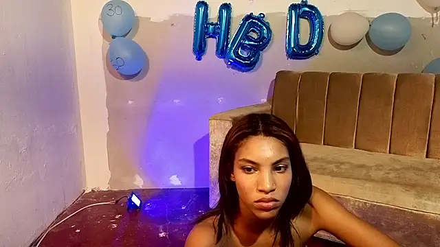 ginebra_n_yan's cam snapshot