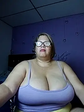 EllisW8 live sex cam