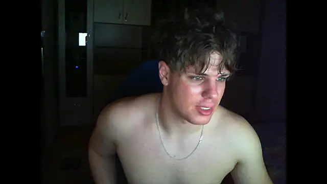 GymGuy0505 live sex cam