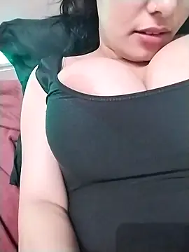 MORYBANIKA's cam snapshot