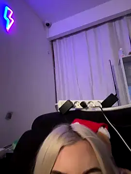 Steffi_Snowbunny live sex cam