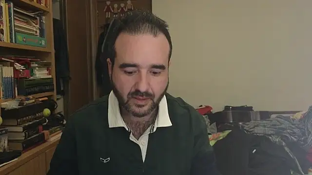 curiosillo83 live sex cam