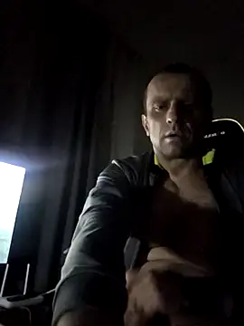 Roman0798 live sex cam