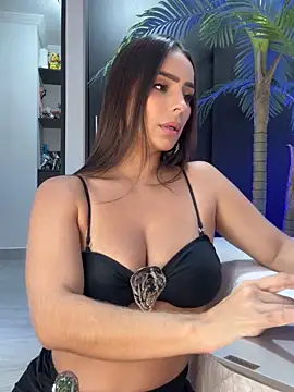 Mau_White live sex cam