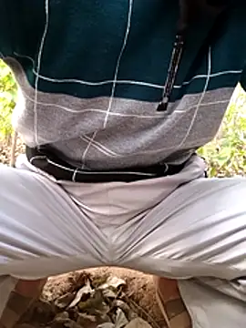 Forest_lover24 live sex cam