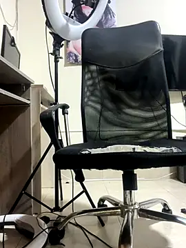 AlexanderCollman live sex cam