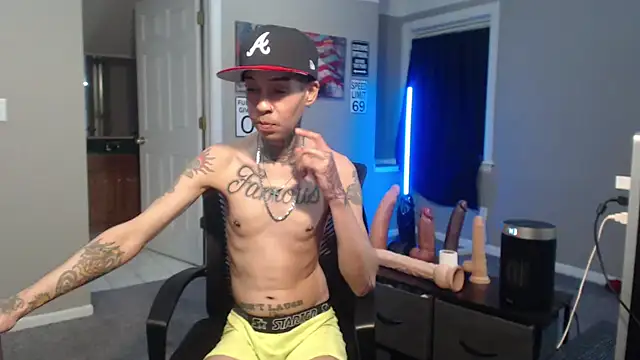 Michigan9000 live sex cam