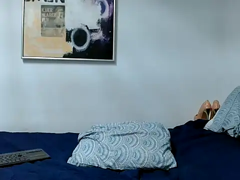 Sonyasays's cam snapshot