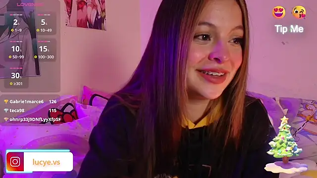 LucyEvans_'s cam snapshot