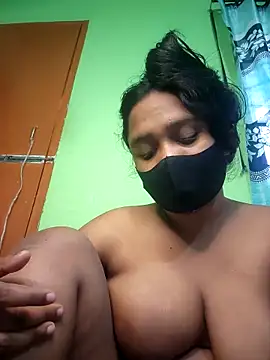 Aruna-1 live sex cam