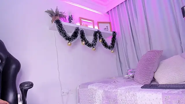 emmyheart7's cam snapshot