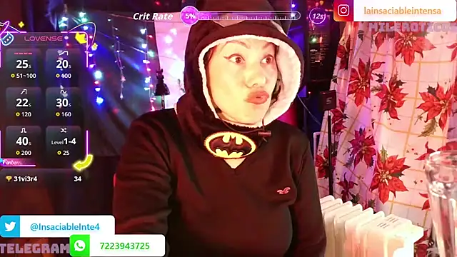 LaInsaciableIntensa live sex cam