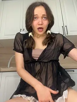 TheYourL live sex cam