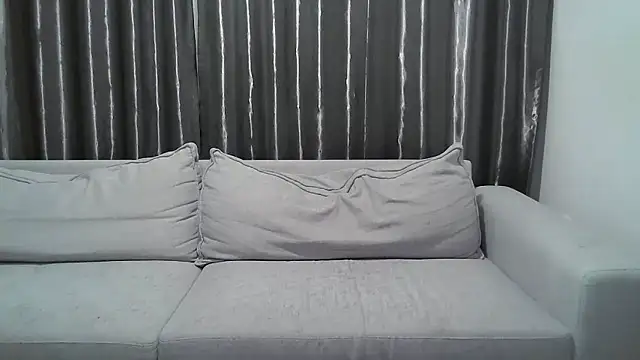 AriaShy live sex cam