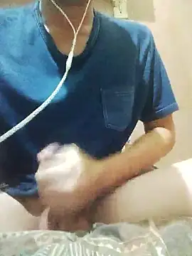 Neon-Omen's cam snapshot