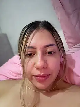 MissCat_'s cam snapshot