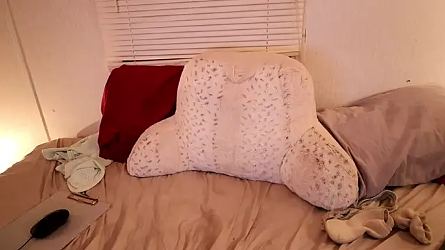 xxpixeyxx live sex cam