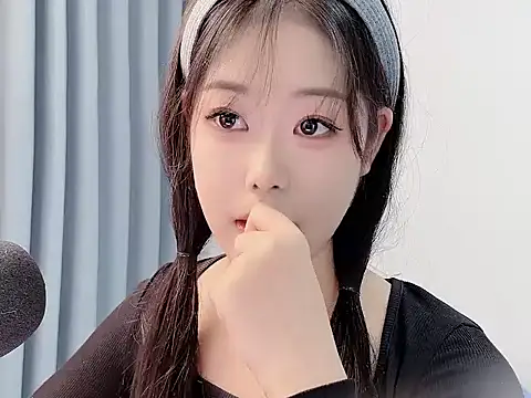 smalldaisy live sex cam