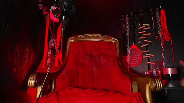 Master_Connor_BDSM live sex cam