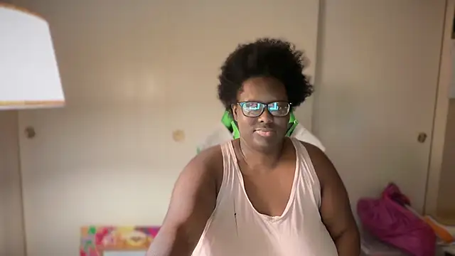 -Yagurlwest live sex cam