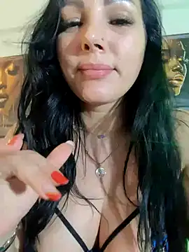 ReiyaRey's cam snapshot