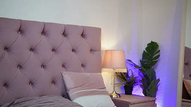 AmeliaJupiter's cam snapshot