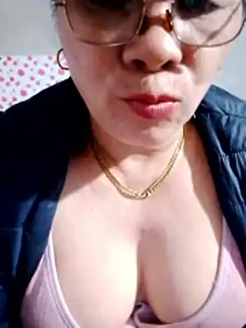 small-house123 live sex cam