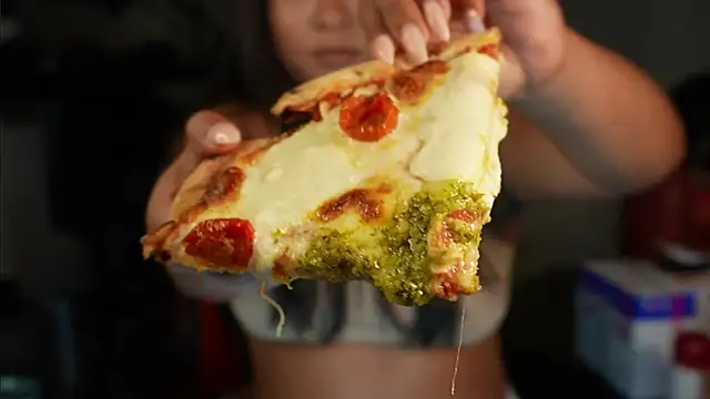 Bubbleliyah live sex cam