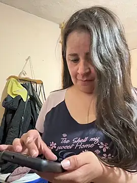 latinfemale's cam snapshot