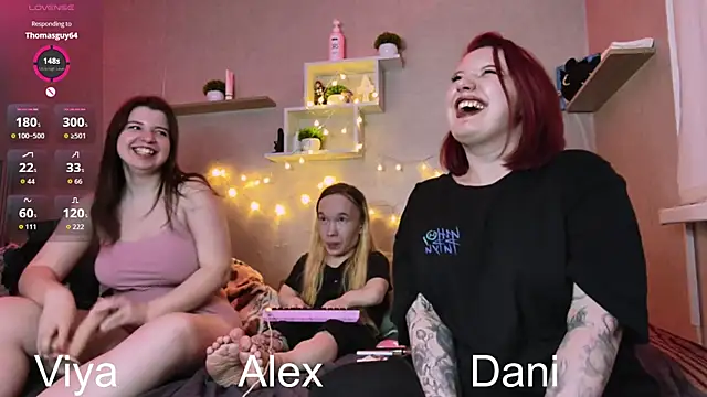 Dani_RedheaDevil's cam snapshot