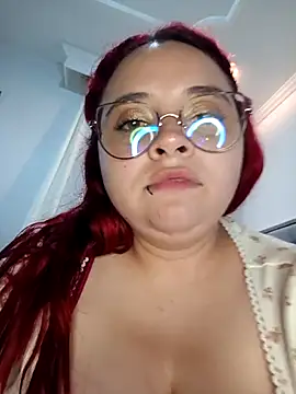 CURVY-HORNY's cam snapshot