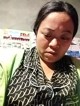 AlilaK2's cam snapshot