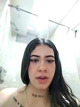 Alice_Vixen live sex cam