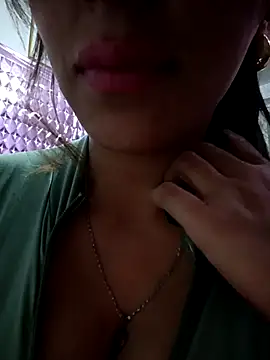 tiffani__love's cam snapshot