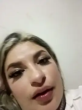 marianeporter__'s cam snapshot