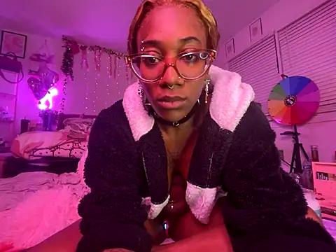 VixenCapri live sex cam