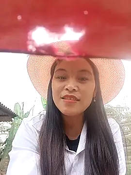 Alice-567's cam snapshot