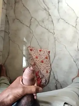 PracticalGum40 live sex cam