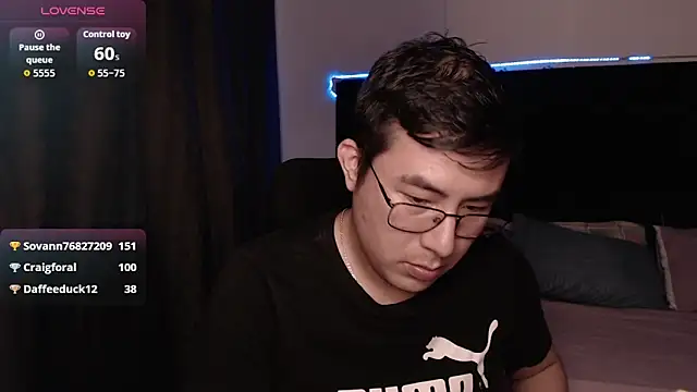 andrewmhilton_ live sex cam