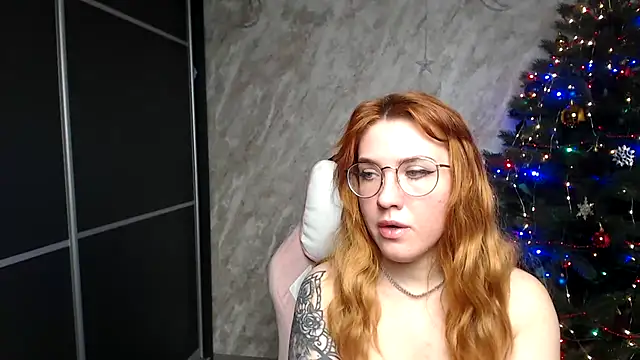 Reginasmilee's cam snapshot