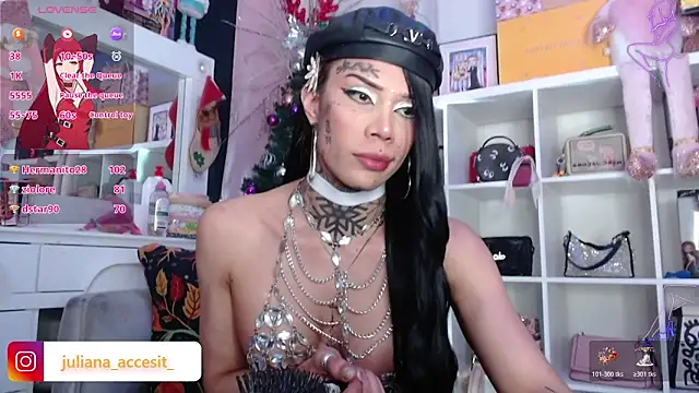 caroline_cossei live sex cam