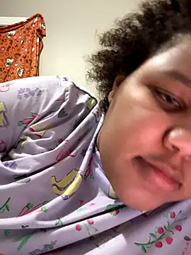 chocolate_bella's cam snapshot