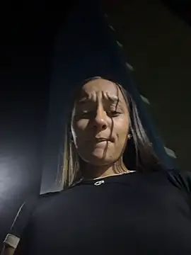 Brunettecollins05's cam snapshot