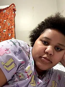 chocolate_bella's cam snapshot